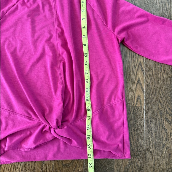 Title Nine Twist Front Training Hoodie | Pink | Lightweight Crop | Small - Picture 7 of 9